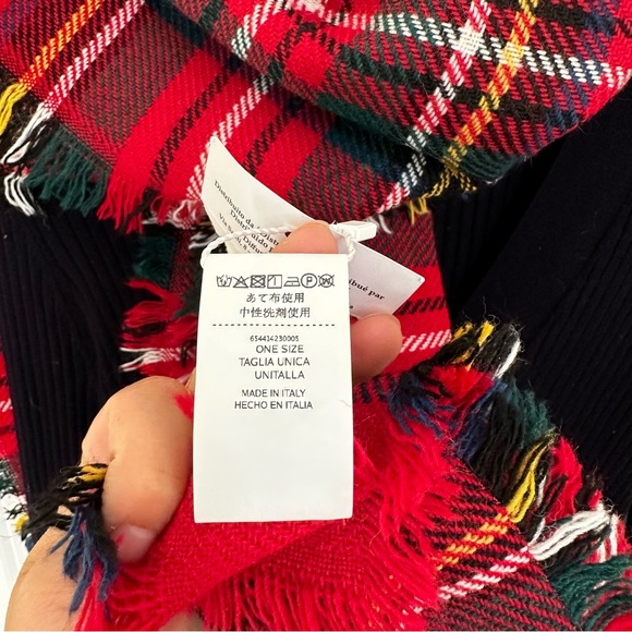 SOLD! on eBay Max&Co MaxMara Accessories Label-cut Red Plaid Scarf.Size: OS. - Picture 12 of 14